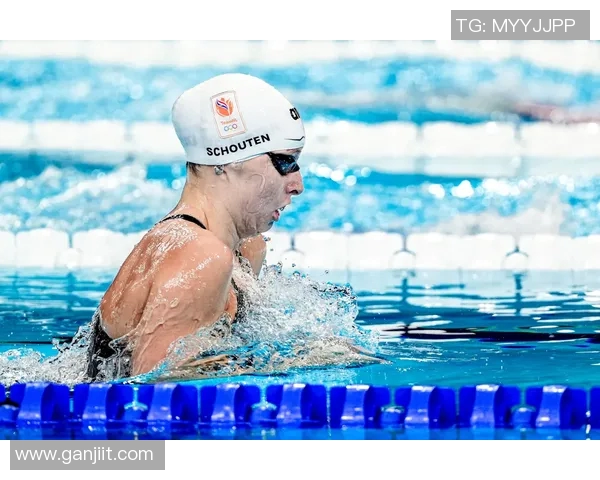 提高蛙泳技巧的有效训练方法与注意事项解析