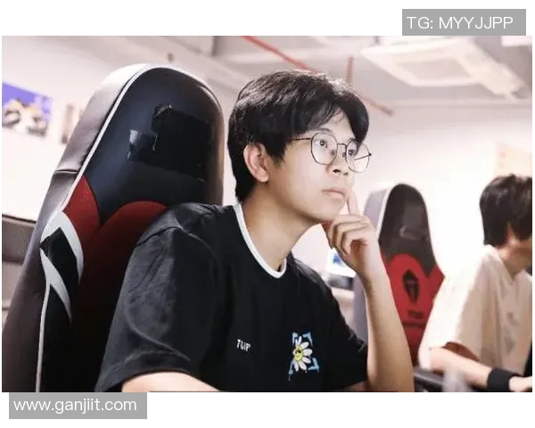 TES边路渗透策略分析及其在CSGO比赛中的成败得失