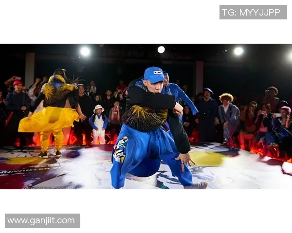 南京街舞队与重庆街舞队赛后复盘分析团队意识与表现的深度对比