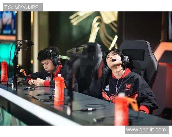 WE战队的荣耀与坚持:从逆境中崛起的冠军杯之路 WE战队的荣耀与坚持:从逆境中崛起的冠军杯之路